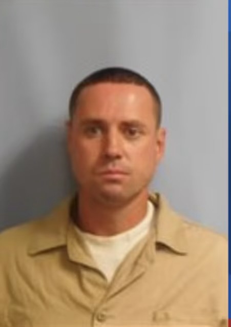 🚨 Urgent Alert: Inmate Escape from Hope Hull Work Center 🚨